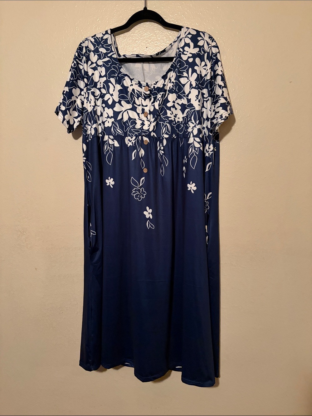 Source Unknown Navy and White Floral Midi Dress